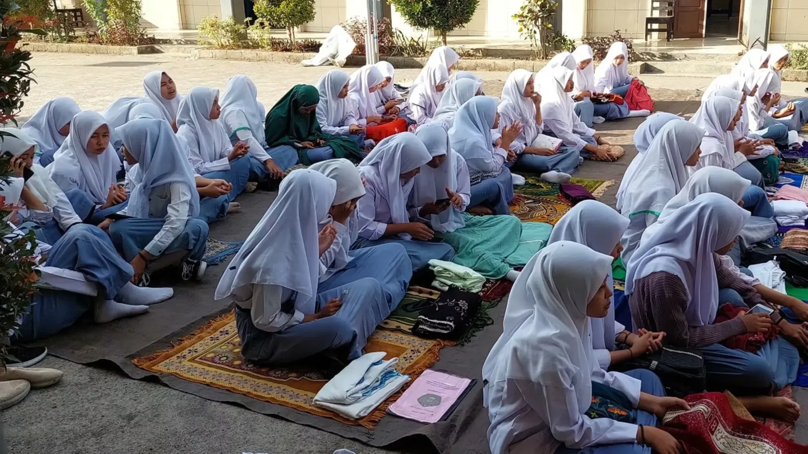 Pesantren Harus Selektif Menerima Guru demi Keamanan Santri